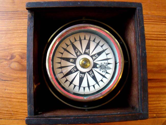 A fine 19th century small boat compass circa 1830-1850